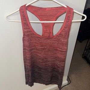 Lululemon tank top